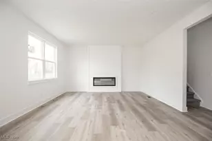 5594 Grove Ave, Mentor, OH 44060 - Photo 6