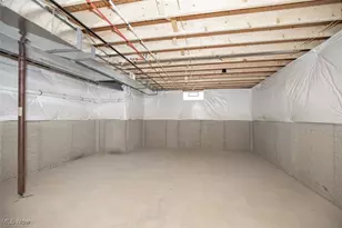 5594 Grove Ave, Mentor, OH 44060 - Photo 34