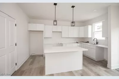 5594 Grove Avenue, Mentor, OH 44060 - Photo 10