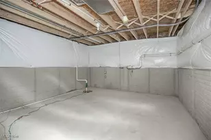 5594 Grove Ave, Mentor, OH 44060 - Photo 34