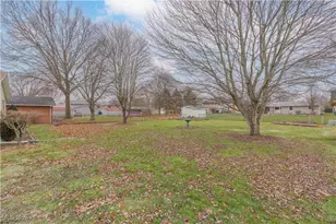 1146 4th St SE, New Philadelphia, OH 44663 - Photo 34