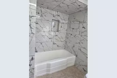 3698 Washington Boulevard, University Heights, OH 44118 - Photo 10