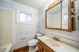 3363 Bailey Rd, Cuyahoga Falls, OH 44221 - Photo 18