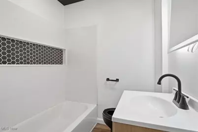 1307 Orlando Avenue, Akron, OH 44320 - Photo 14