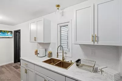 1307 Orlando Avenue, Akron, OH 44320 - Photo 10