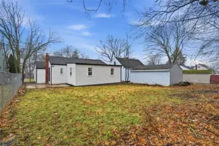 1307 Orlando Ave, Akron, OH 44320 - Photo 28