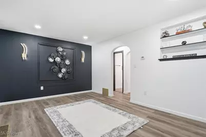 1307 Orlando Avenue, Akron, OH 44320 - Photo 4