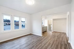 20 Erskine Ave, Youngstown, OH 44512 - Photo 6