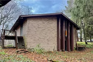 2898 Canton Rd, Uniontown, OH 44685 - Photo 4