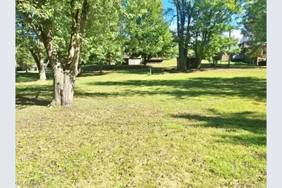 1141 Las Olas Boulevard NW, North Canton, OH 44720 - Photo 46