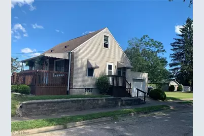 3404 25th Street NE, Canton, OH 44705 - Photo 2
