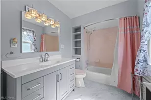10506 Park Heights Ave, Garfield Heights, OH 44125 - Photo 22
