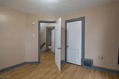 162 E Archwood Avenue, Akron, OH 44301 - Photo 14