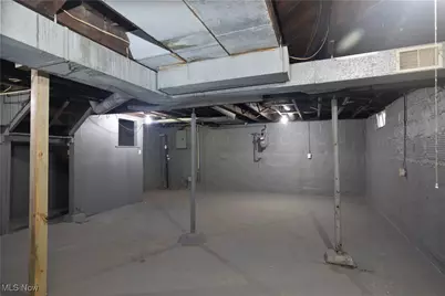 162 E Archwood Avenue, Akron, OH 44301 - Photo 20