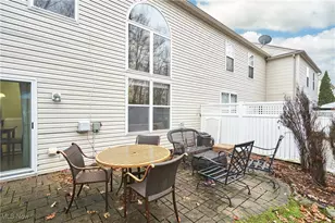 1287 N Yorkshire Dr, Grandview Heights, OH 44147 - Photo 16