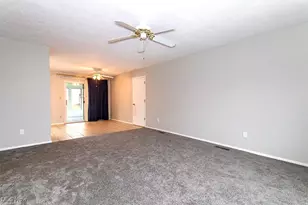 6330 Cumberland Dr, Mentor, OH 44060 - Photo 4