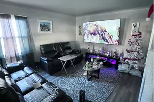 4240 E 114th St, Loveland, OH 44105 - Photo 2