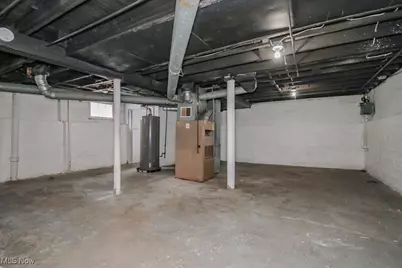 19330 Naumann Avenue, Euclid, OH 44119 - Photo 34