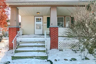 19330 Naumann Avenue, Euclid, OH 44119 - Photo 2