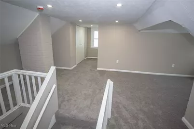 11906 Hamlen Avenue, Loveland, OH 44120 - Photo 36