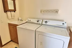 33162 Eagles Glen Ct, North Ridgeville, OH 44039 - Photo 36