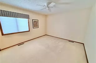 33162 Eagles Glen Ct, North Ridgeville, OH 44039 - Photo 22