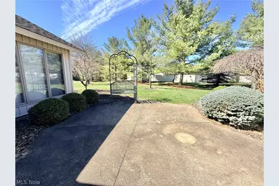 33162 Eagles Glen Court, North Ridgeville, OH 44039 - Photo 44