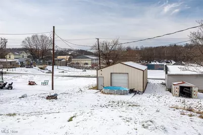 327 N 2nd Street, Coshocton, OH 43812 - Photo 2