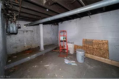 2449 Castle Avenue, Loveland, OH 44113 - Photo 30