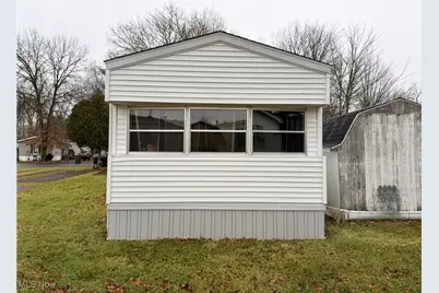 166 Rolling Park Drive N, Massillon, OH 44647 - Photo 30