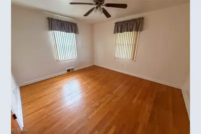 433 N Hartford Avenue, Youngstown, OH 44509 - Photo 8