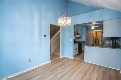 1360 Old Mill Path, Grandview Heights, OH 44147 - Photo 14