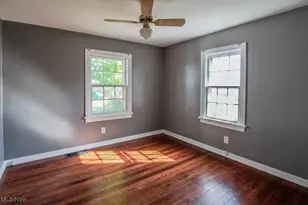 8202 Navarre Rd SW, Massillon, OH 44646 - Photo 12