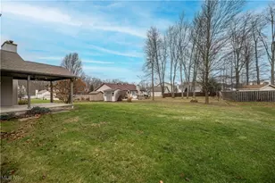 125 Edgewater Dr, Austintown, OH 44515 - Photo 28