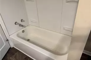 1222 E 360th St, Eastlake, OH 44095 - Photo 14