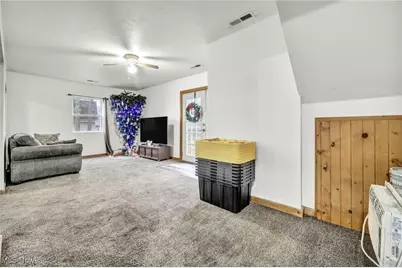 5699 Eastlake Road, Medina, OH 44215 - Photo 6