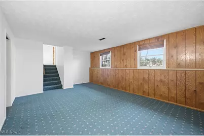 541 Blossom Avenue, Campbell, OH 44405 - Photo 18