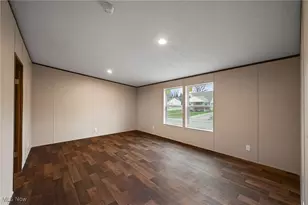 541 Lincoln Ave, Struthers, OH 44471 - Photo 10