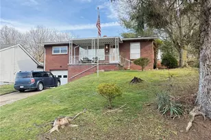 220 Delwood St, Steubenville, OH 43952 - Photo 2