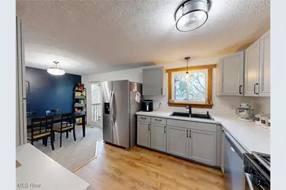 1545 Whitehall Drive, Mogadore, OH 44260 - Photo 14