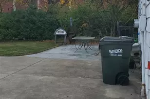 815 E 272nd St, Euclid, OH 44132 - Photo 8