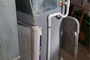 815 E 272nd St, Euclid, OH 44132 - Photo 18