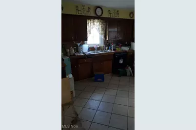 815 E 272nd Street, Euclid, OH 44132 - Photo 32