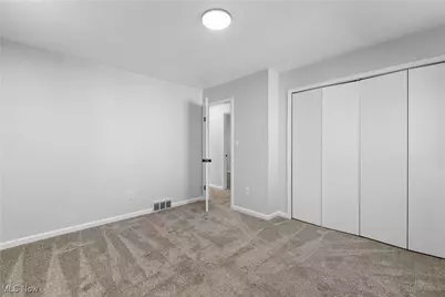 328 Crestway Oval, Brunswick, OH 44212 - Photo 16