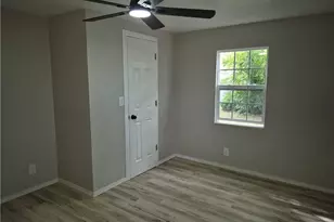 100 Chaucer Ct, Elyria, OH 44035 - Photo 20