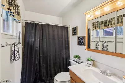 1715 Pleasantview Avenue, Ashtabula, OH 44004 - Photo 30