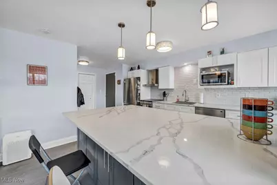 12520 Edgewater Drive #401, Oakwood, OH 44107 - Photo 10