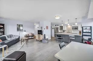 12520 Edgewater Dr, Oakwood, OH 44107 - Photo 4