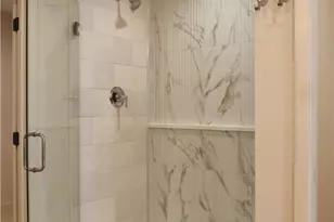 355 Calistoga Ct, Grandview Heights, OH 44147 - Photo 8