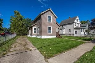 353 S Maple St, Elyria, OH 44035 - Photo 2